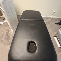 Massage Table 