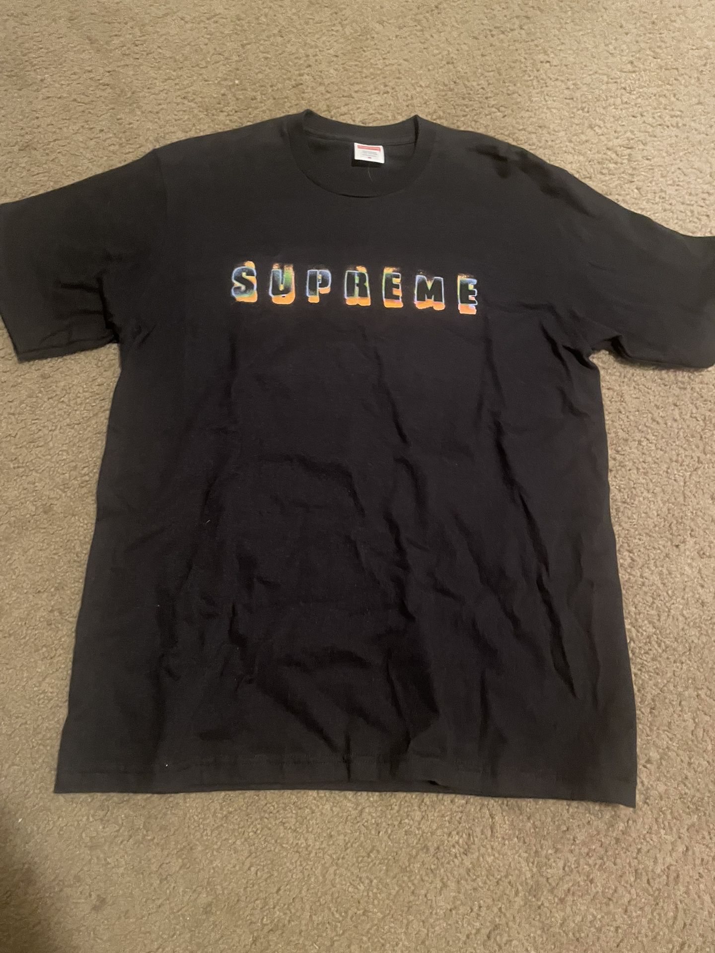 black supreme tee shirt