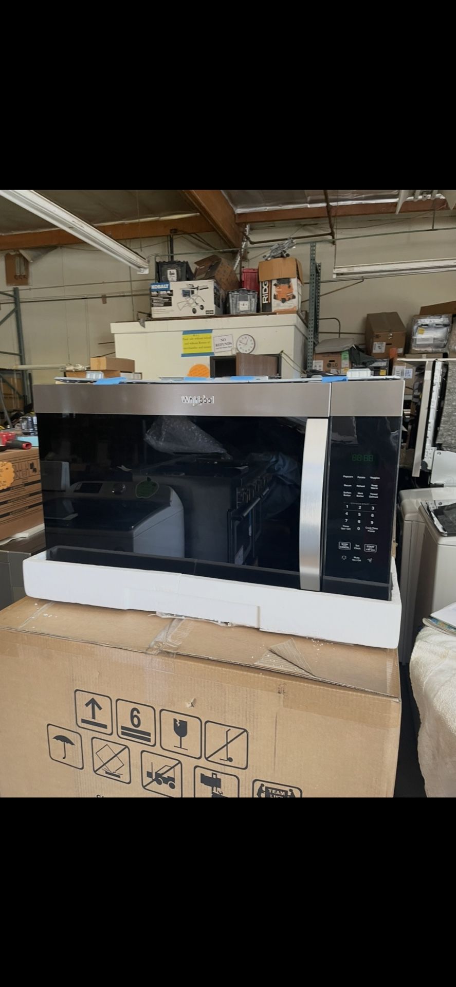 Microwave Over The Range Whirlpool 30”