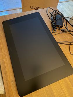 Wacom 24 “ 4K non-touch + extras