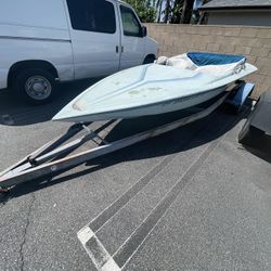 Used Boat With Trailer 