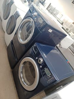 LG BLUE FRONT LOAD WASHER AND ELECTRIC DRYER SET