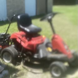 Troy Bilt 30” Riding Mower