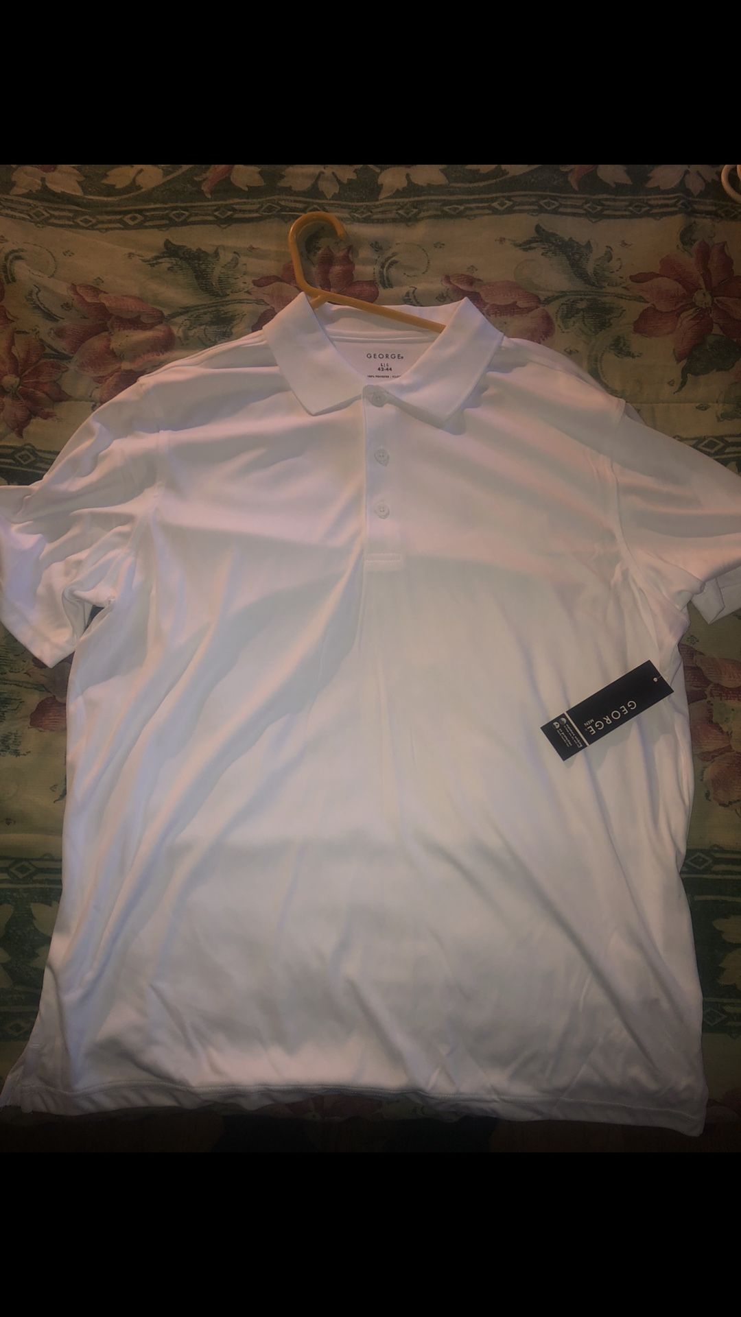 Men’s large collared shirt