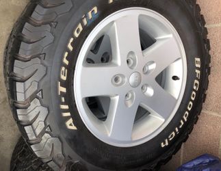 17” Jeep Wrangler Alloy Wheels 5x5” Bolt Pattern ($60.00 Per Each rim) 