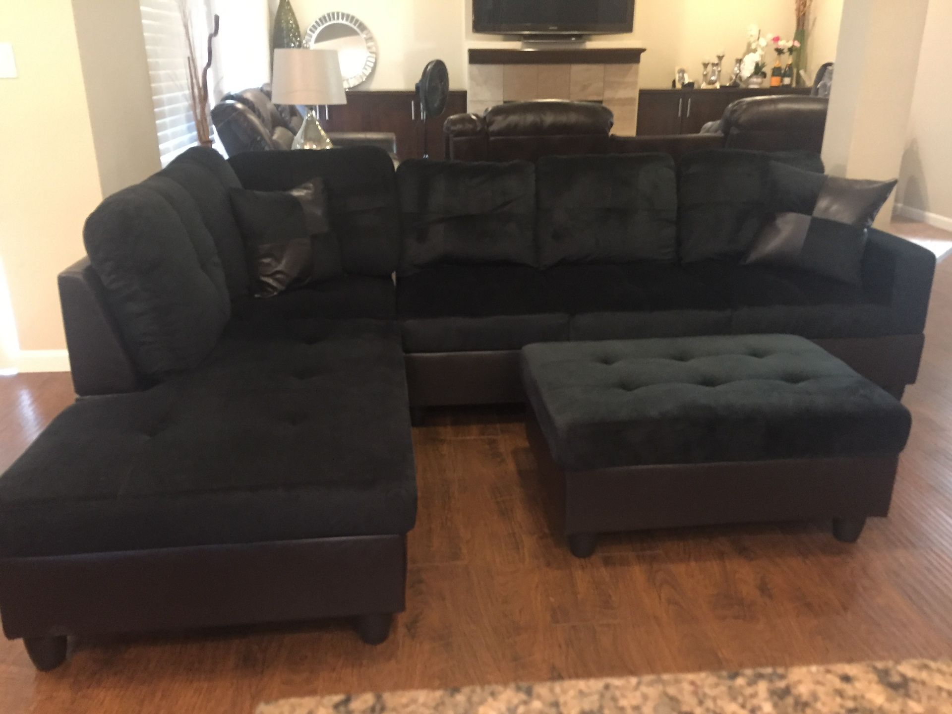 Black Microfiber Sectional Couch And Ottoman