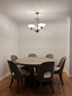 Round Dining Table Set - 6 Chairs Included - Wood Finish