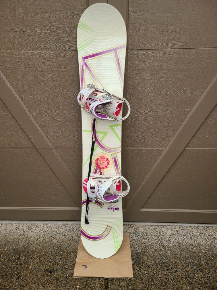 Atomic Tika Womens Snowboard 151cm