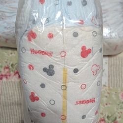 Huggies Snug & Dry Size 1 Diapers - 108 Count