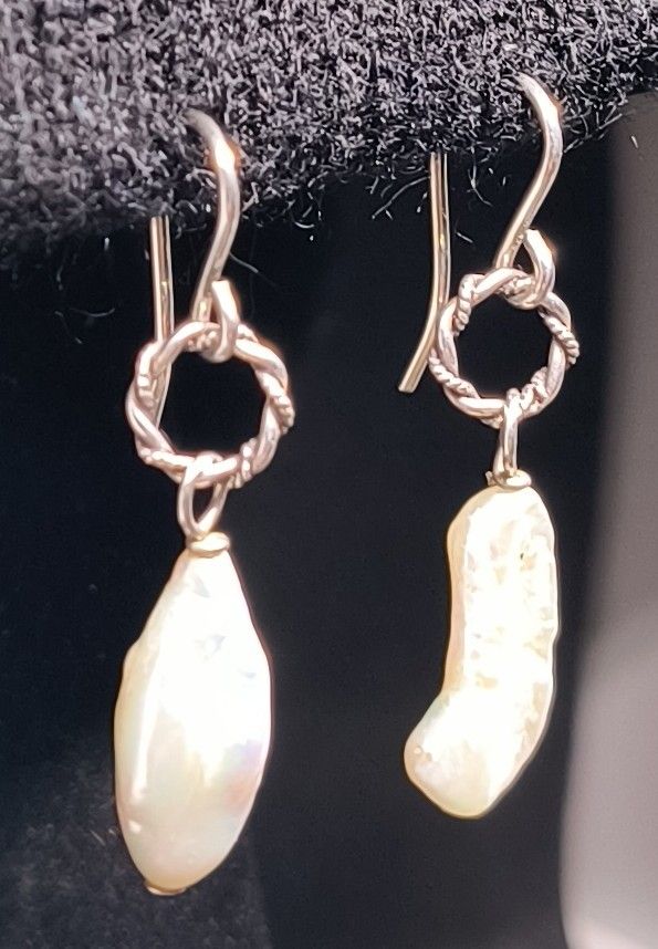 Fresh Water Pearl Earrings