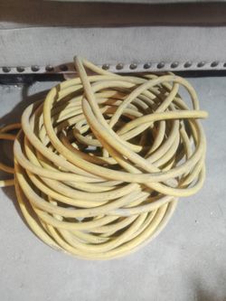 Husky 100 ft. Air hose 3/8 $40$