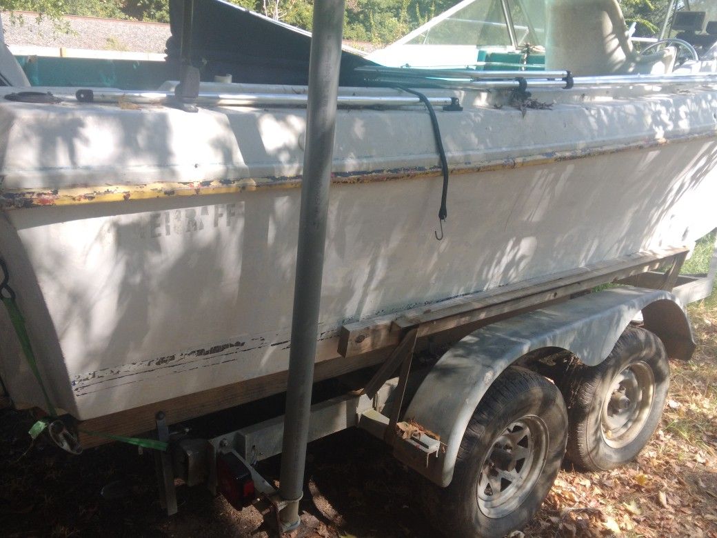 Boat FOR SALE