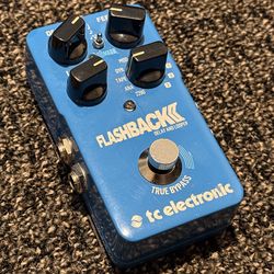 TC Electronic Flashback 2 Delay and Looper Pedal - Blue