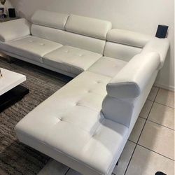 Brand New Sectional Sofa / Sofa Seccional Nuevo a Estrenar … Fast 🚚