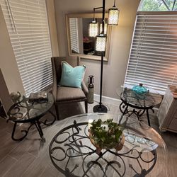  3-Piece Coffee Table Set – Great Condition