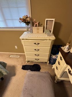 High boy dresser