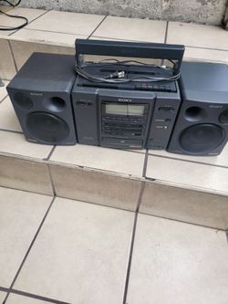 Sony CFD-758 Boombox CD Cassette Radio