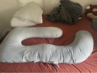 Pregnancy Pillow