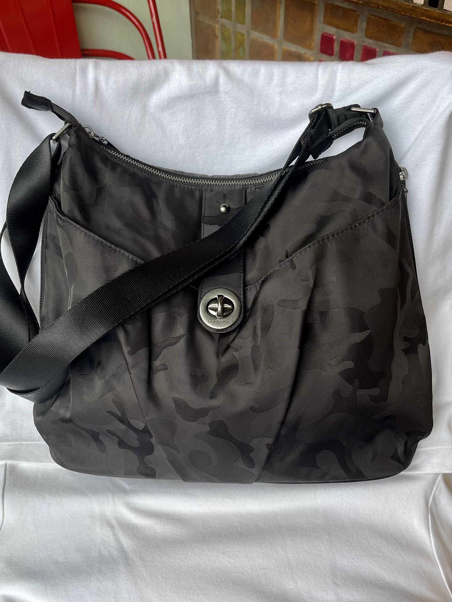 Baggallini Crossbody Black Handbag