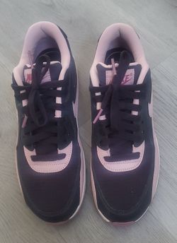 Nike Air Max 90 Women's 8.5 Oil Grey Plum Chalk Sneaker 325213-059 Damaged Box