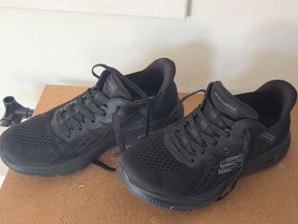 Women's shoes