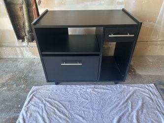 Computer desk