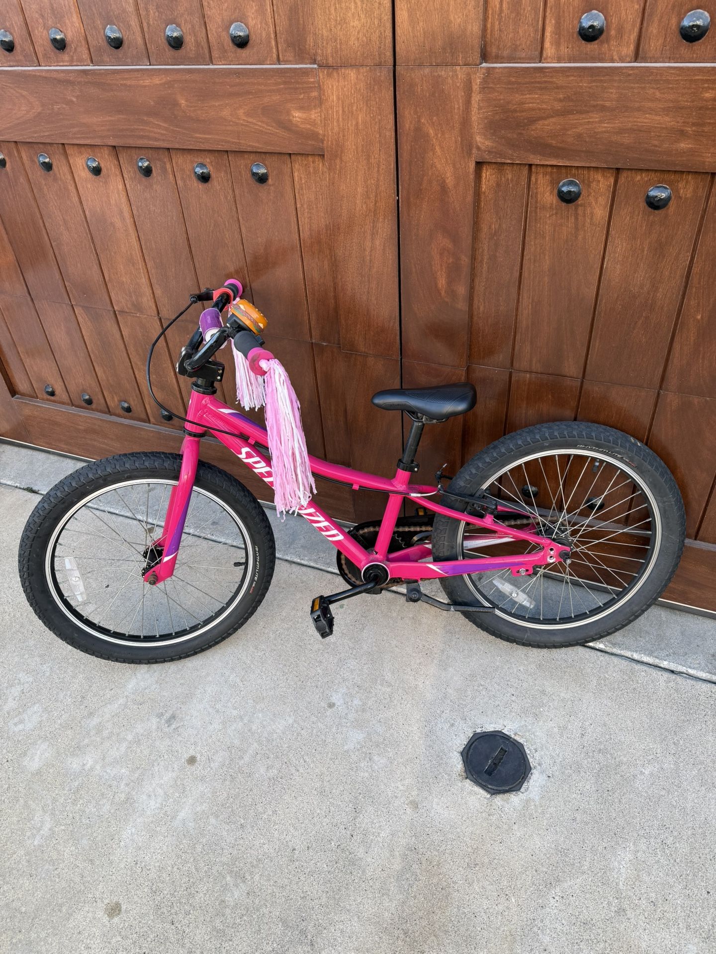 Girls Specialized Bike Age 4-9