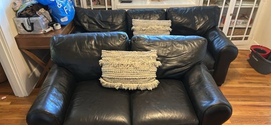 Black Leather Sofa Couch set free must pick up