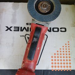 Milwaukee M18 Grinder 