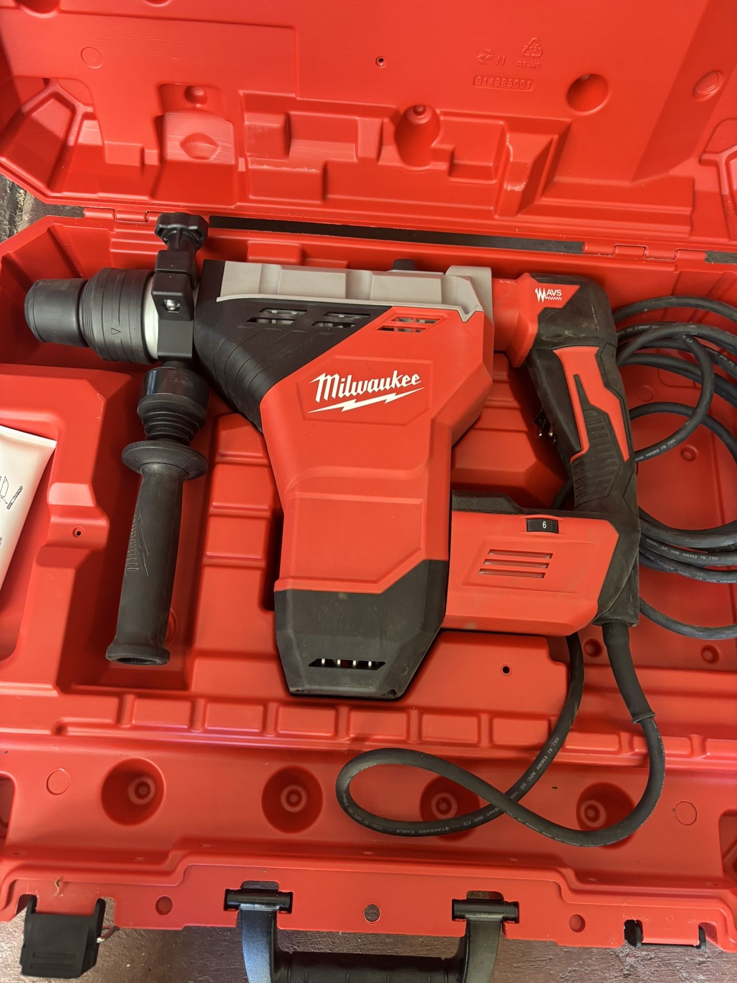 Milwaukee 15 Amp 1-3/4 in. SDS-MAX Corded Combination Hammer with E-Clutch