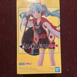 Hatsune Miku Figure