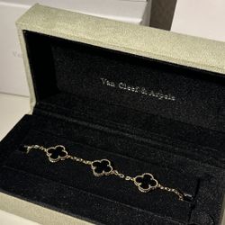 Van Cleef Arpels Bracelet 