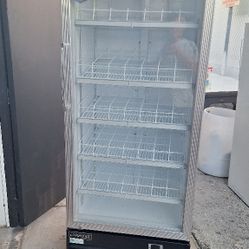 COMMERCIAL REFRIGERATOR 4 SALE