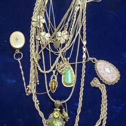 Sterling  Silver  925  $ 1.5  Per gram.     154.3 Gram 