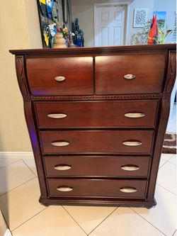 Cherry Wood Tall Dresser with 6 Drawers