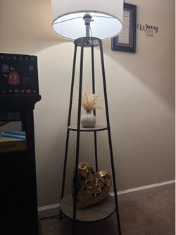 Table lamp