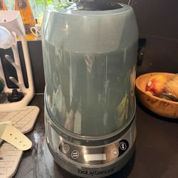 Baby Brezza bottle washer Pro