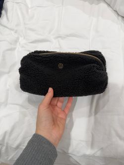 Lululemon Makeup Pouch 