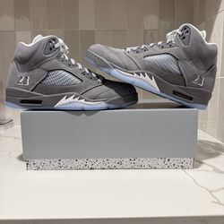 Size 13,10.5,&9.5 Wolf Grey 5’s New