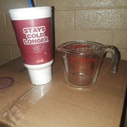 Pyrex Measuring  Cup 