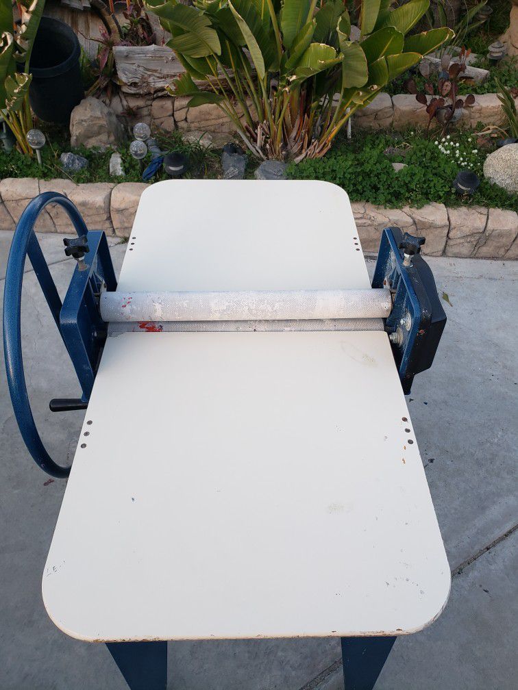 North Star Equipment Slab Roller Table Machine For Ceramic Clay Potters  Pottery for Sale in Bloomington, CA - OfferUp