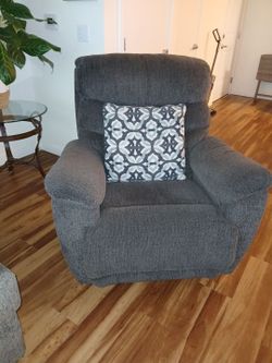 Recliner