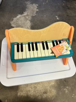 Mini Maestro Wooden Toy Piano