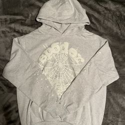 Grey Spider of web hoodie size Medium 
