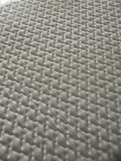 Twin XL Mattress Topper/ CertiPUR-US Certified/ New