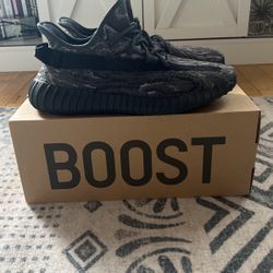 Yeezy 350 V2 ‘MX Dark Salt’ 