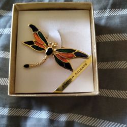 Vintage Fashion Pin