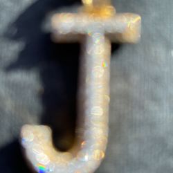 10k Vvsi2 Diamond J Pendant 