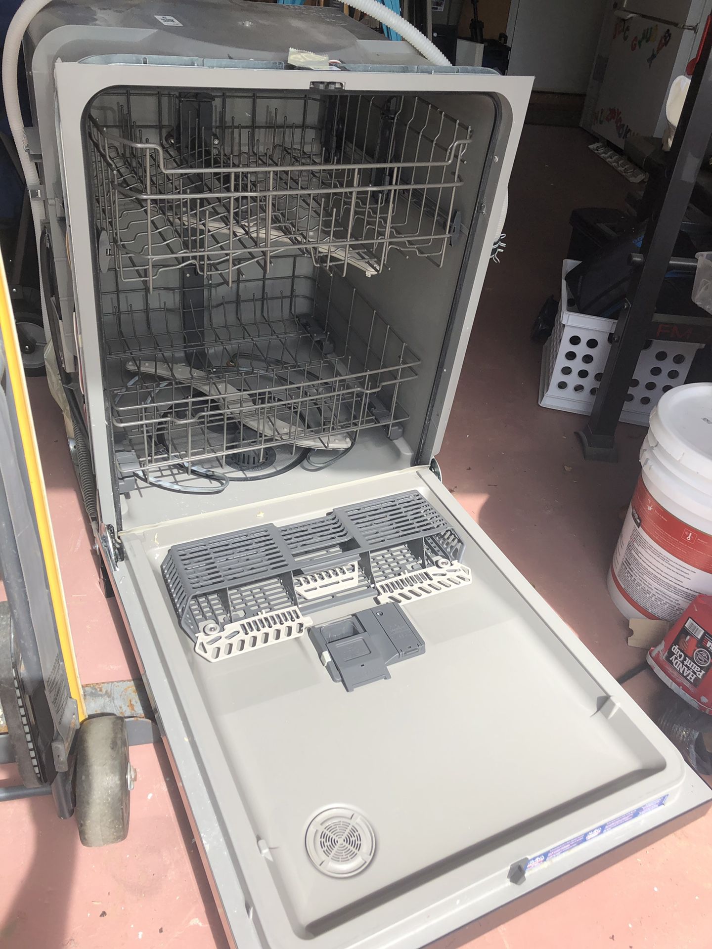 GE Dishwasher- barely used (for a week)