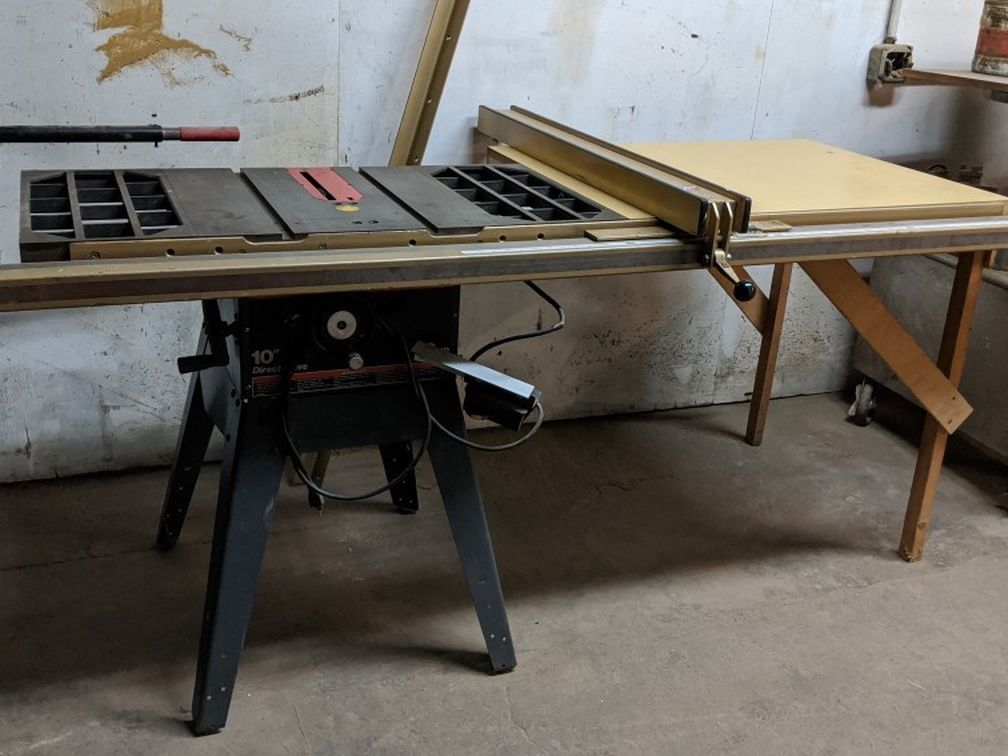 Table Saw With Biessemyer Fence